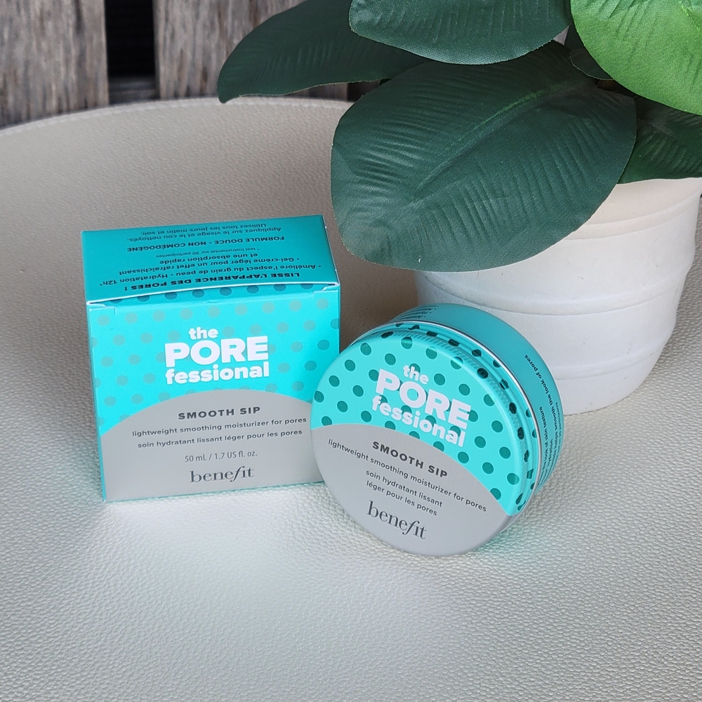 Benefit The POREfessional Smooth Sip Moisturizer - Turquoise - Picture 4 of 5